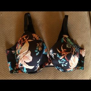 Soma Vanishing Back Bra 38C